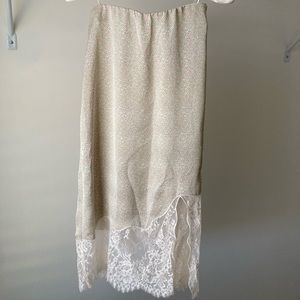 Aritzia Wilfred Slip Skirt💗💚👒💐